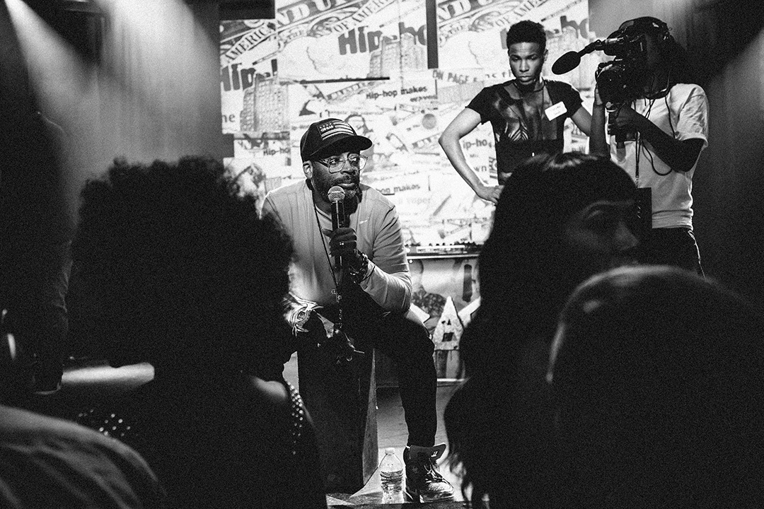 Chiraq still photographs